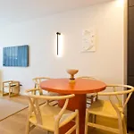 - Boavista Casa Da Musica- Art Gallery Iii * 포르투